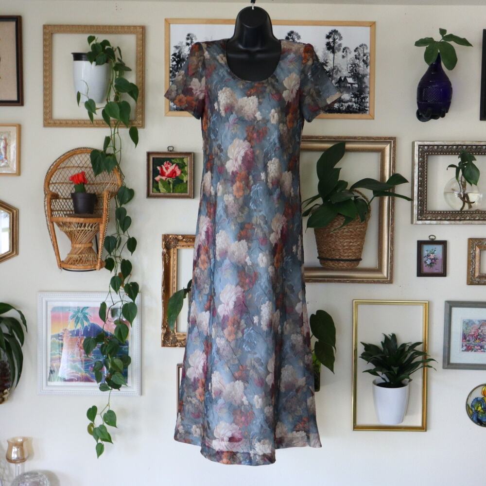 Vintage Women's Multicolor Dark Floral Midi Dress with Shoulder Pads Size Small